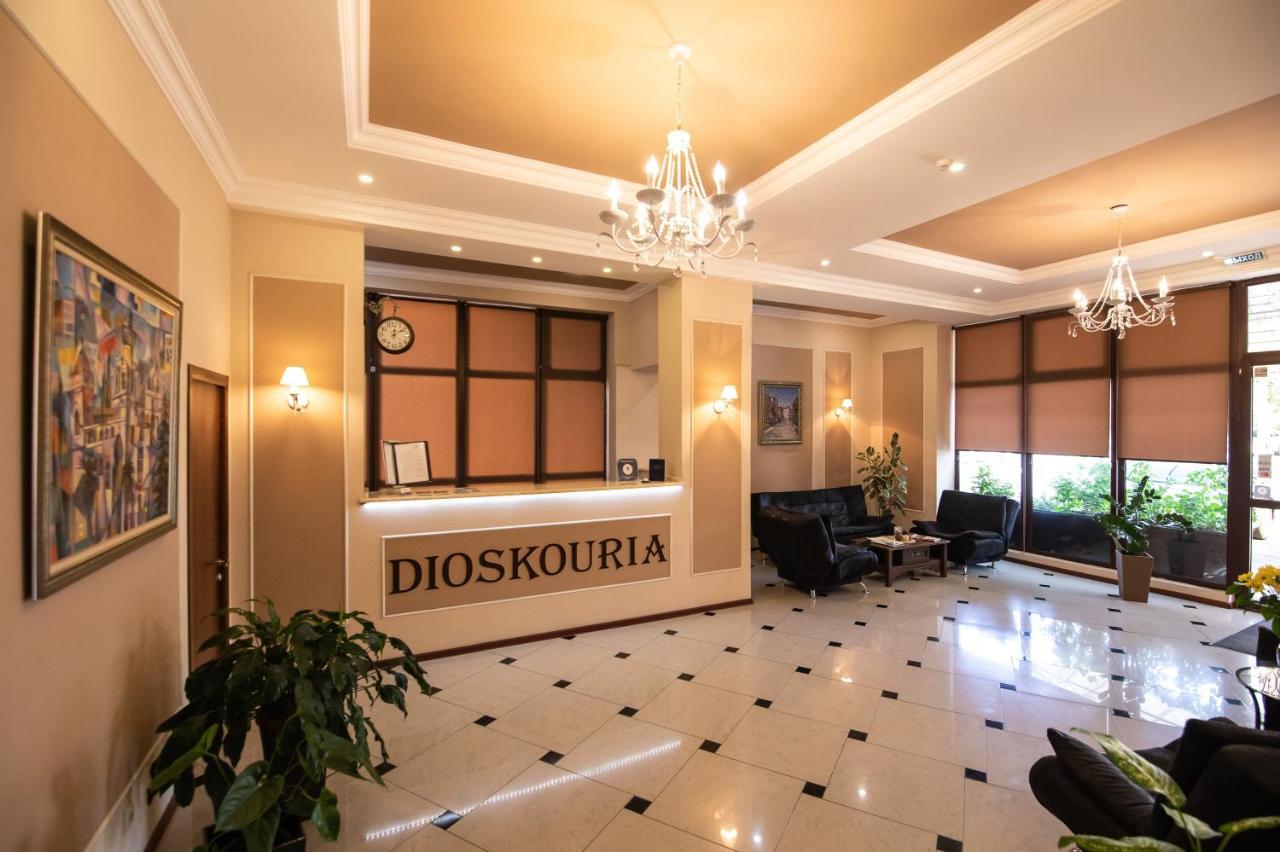 Dioskuria Hotel Sohum Dış mekan fotoğraf